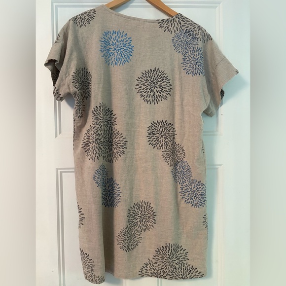 Smoking Lily tunic - Picture 8 of 8